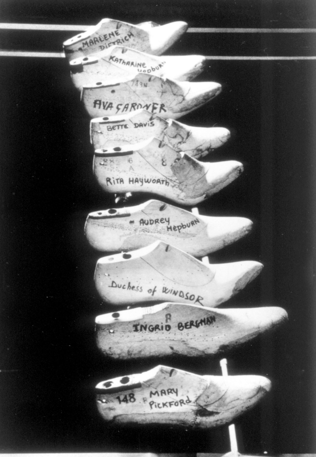 Galleria foto 'Salvatore Ferragamo 1898-1960: la mostra' - foto 11