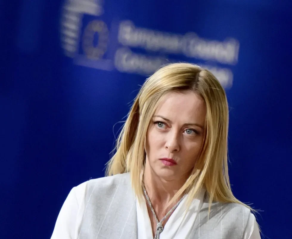 Alla Meloni scappa la verità: «La guerra ucraina deve finire» Alla Meloni scappa la verità: «La guerra ucraina deve finire»