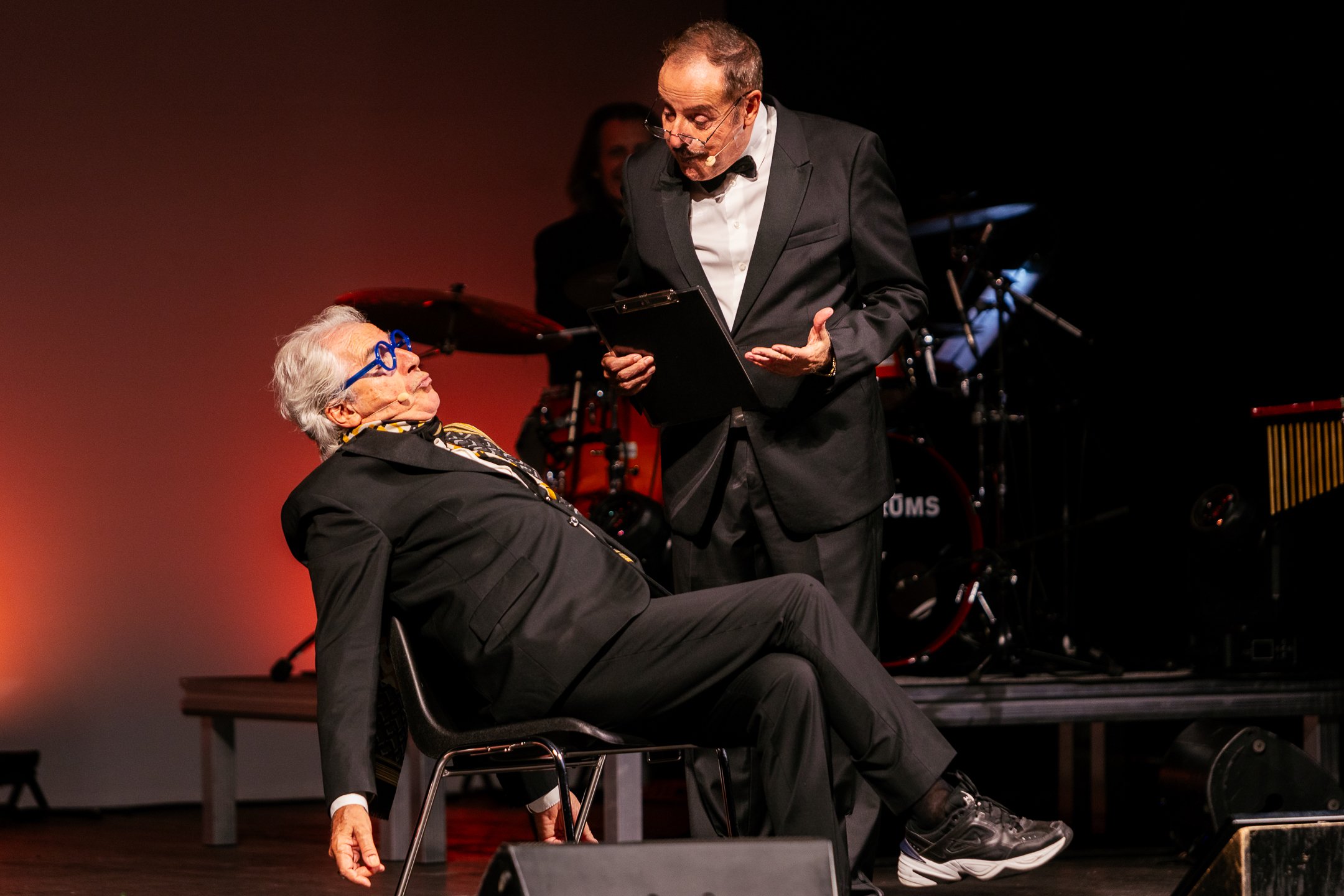 «Dove eravamo rimasti», il ritorno in teatro del duo Lopez-Solenghi