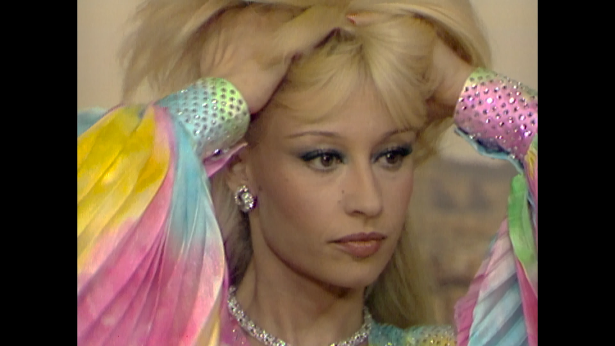 Galleria foto 'Raffa: la docuserie Disney+ che ripercorre la vita della Carrà' - foto 2