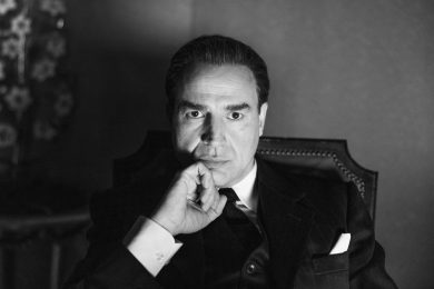 Cristóbal Balenciaga: una serie tv omaggia il grande stilista