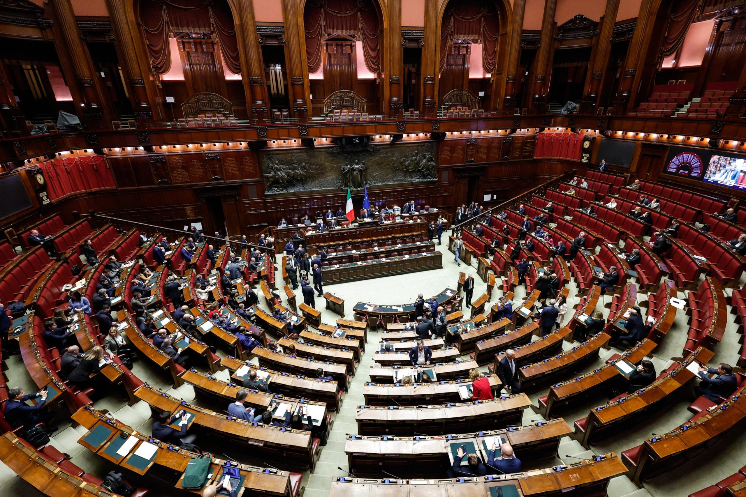 La Camera boccia il Mes. 184 no La Camera boccia il Mes. 184 no