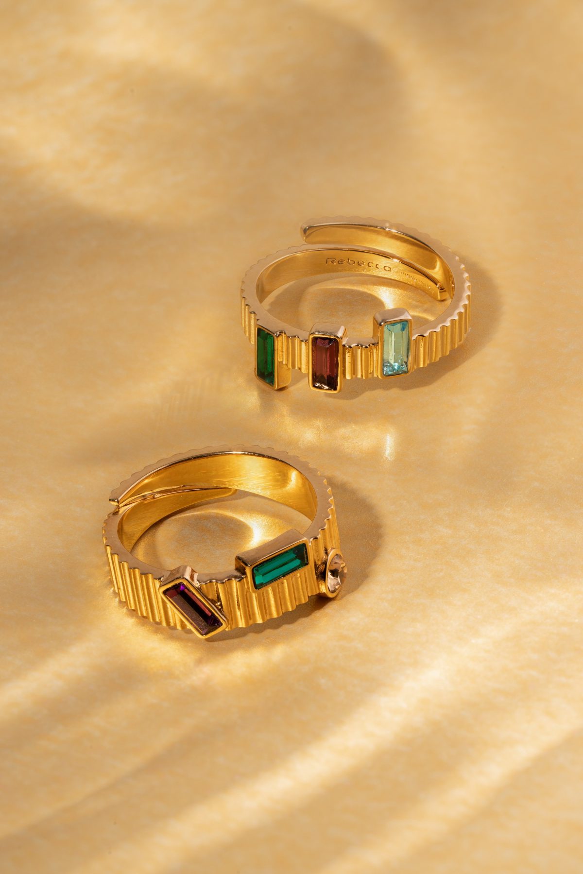 Galleria foto 'Rebecca: «I nostri gioielli rivelano la bellezza intrinseca di ogni donna»' - foto 2