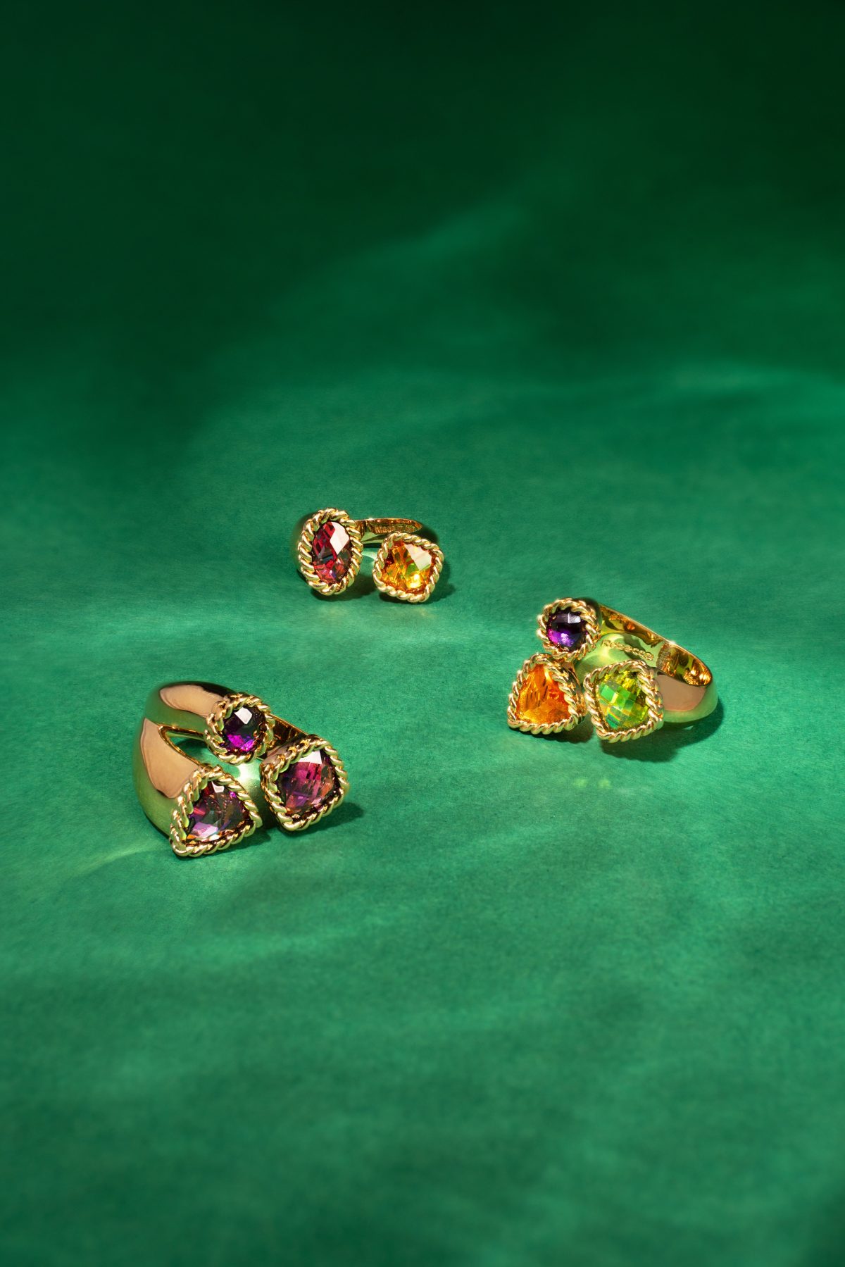 Galleria foto 'Rebecca: «I nostri gioielli rivelano la bellezza intrinseca di ogni donna»' - foto 5