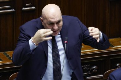 Crosetto: “Preoccupato per tendenze emerse in magistratura”