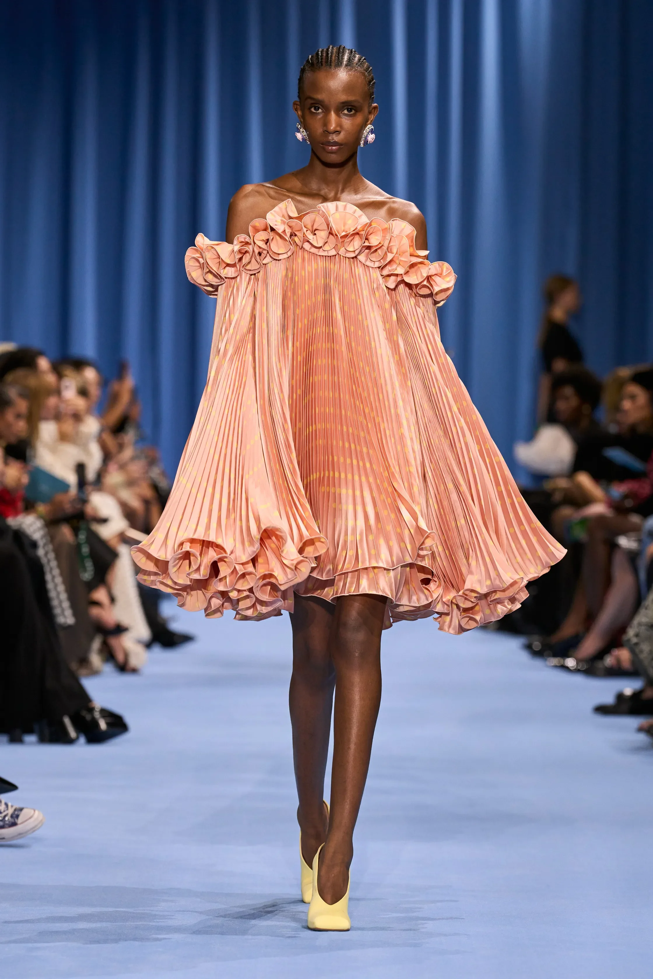 Peach Fuzz, il Pantone del 2024 Peach Fuzz, il Pantone del 2024