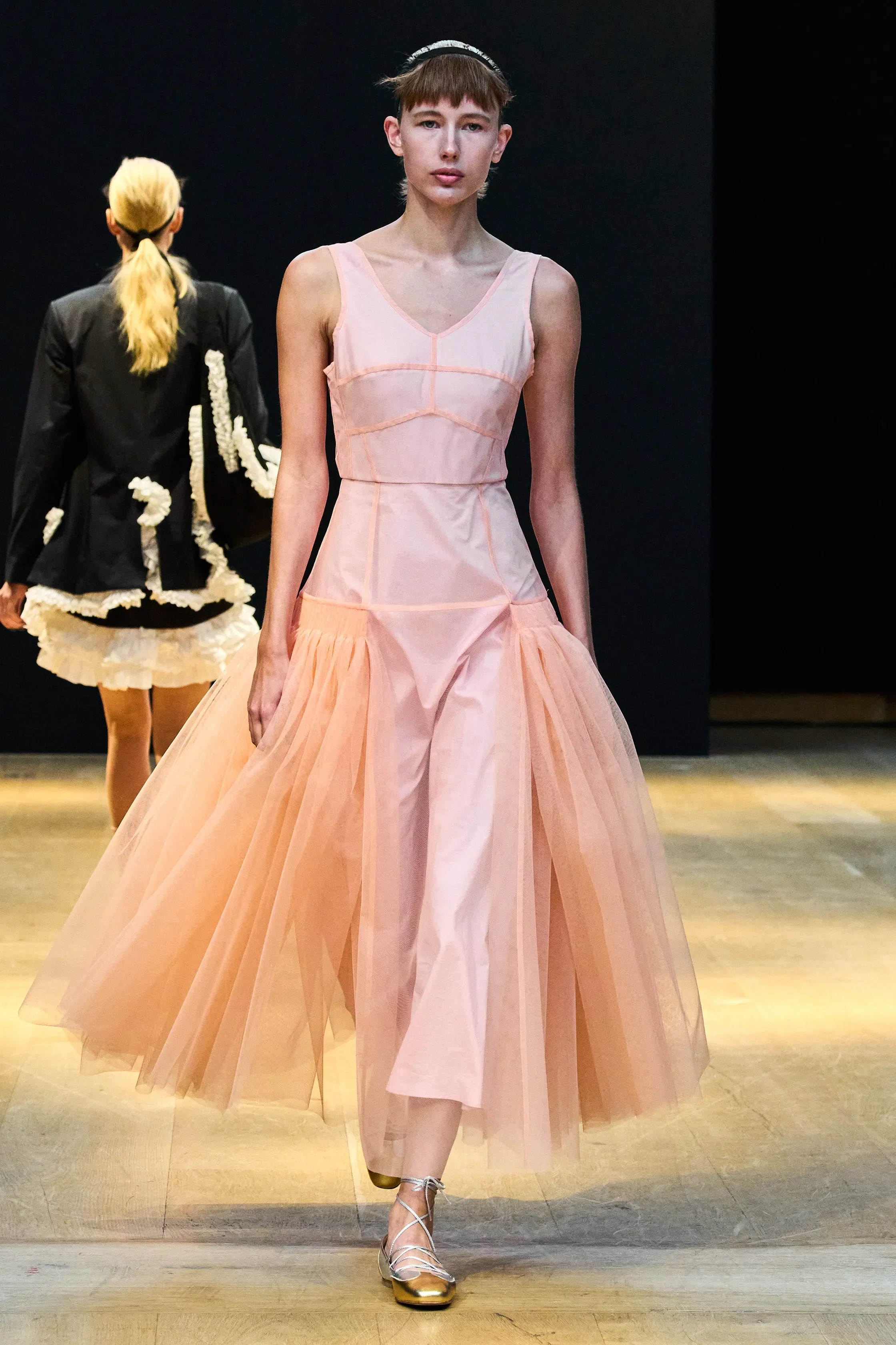 Peach Fuzz, il Pantone del 2024 Peach Fuzz, il Pantone del 2024