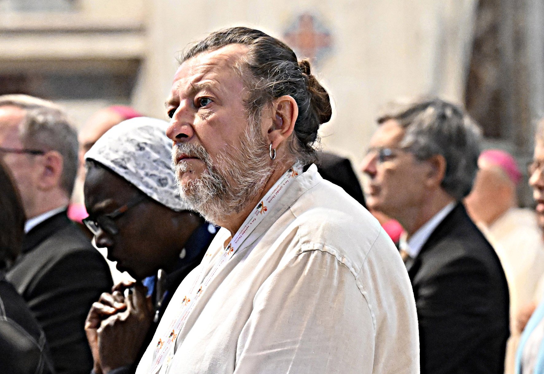 Soldi e migranti, Casarini alla deriva Soldi e migranti, Casarini alla deriva