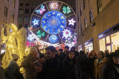 L’Italia sempre più povera che va in vacanza per il Ponte e fa spese di Natale