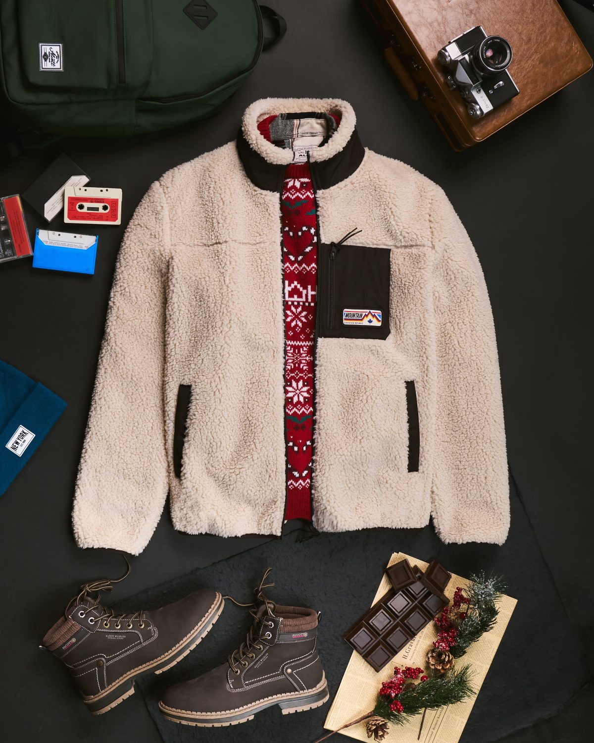 Galleria foto 'Natale 2023: regali alla moda per lui' - foto 11