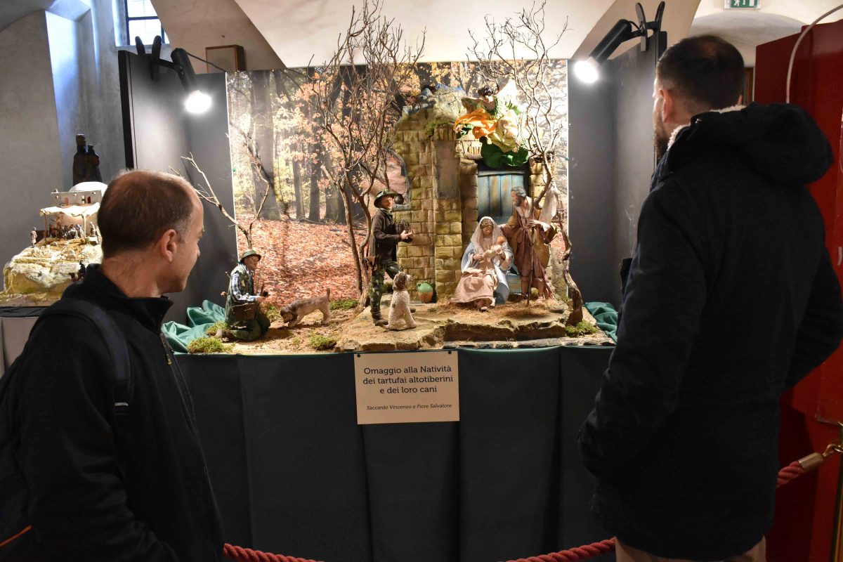 Galleria foto 'I 200 presepi di Città di Castello' - foto 2