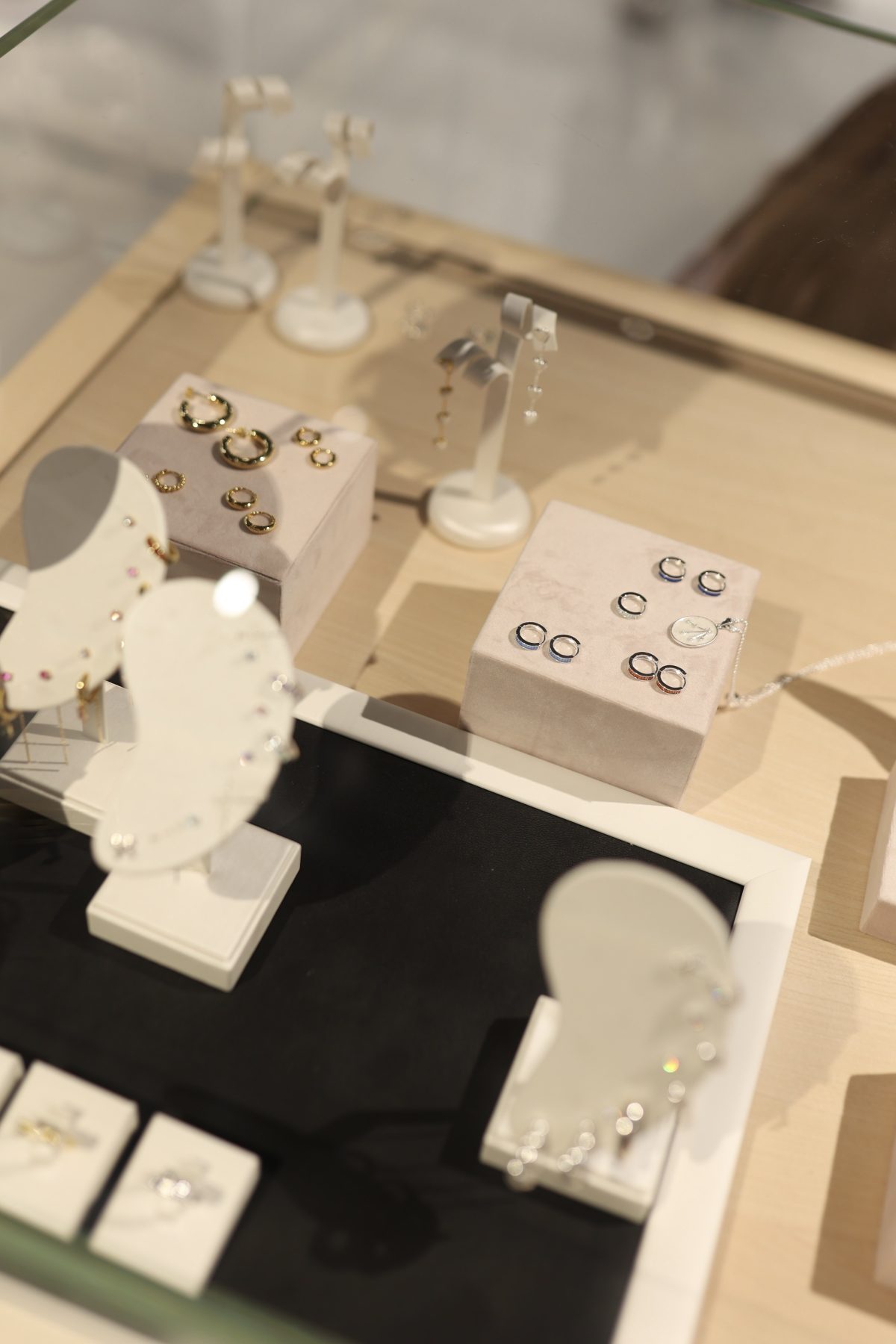 Galleria foto 'Gioielli: il successo dell’«Amabile» Martina Strazzer' - foto 6