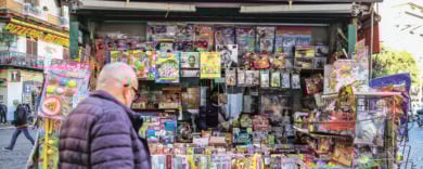 Giornali comprati, usati e adesso svenduti