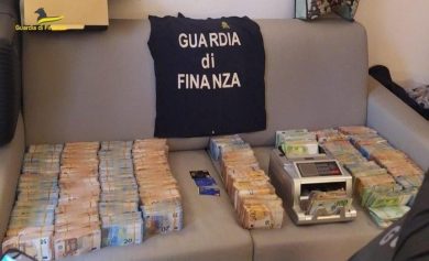 La Gdf di Ancona scopre truffa ed evasione milionaria