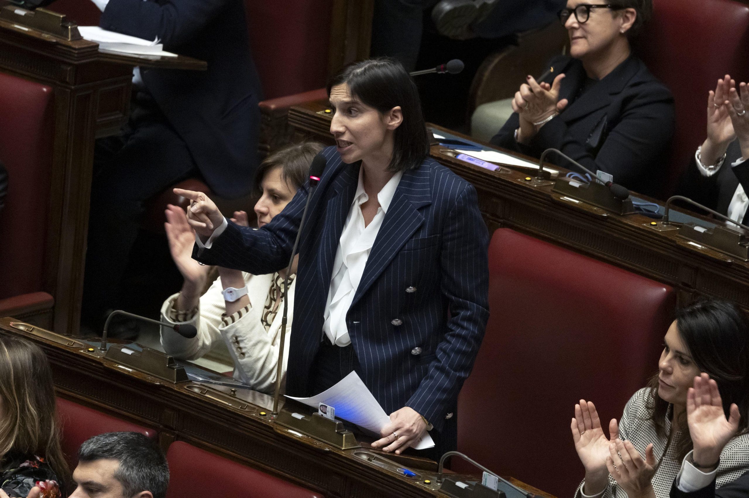 Schlein-Meloni, primo round alla Camera