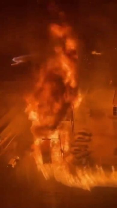 Mongolia. Cisterna di gas esplode in strada a Ulan Bator | video