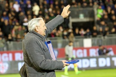 Malore per Gigi Riva: “Condizioni generali stabili”