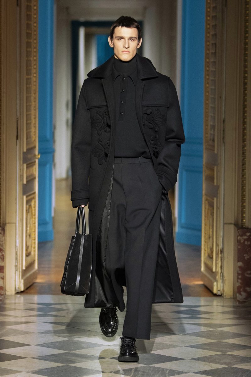 Paris Fashion Week: azzurro Valentino Paris Fashion Week: azzurro Valentino