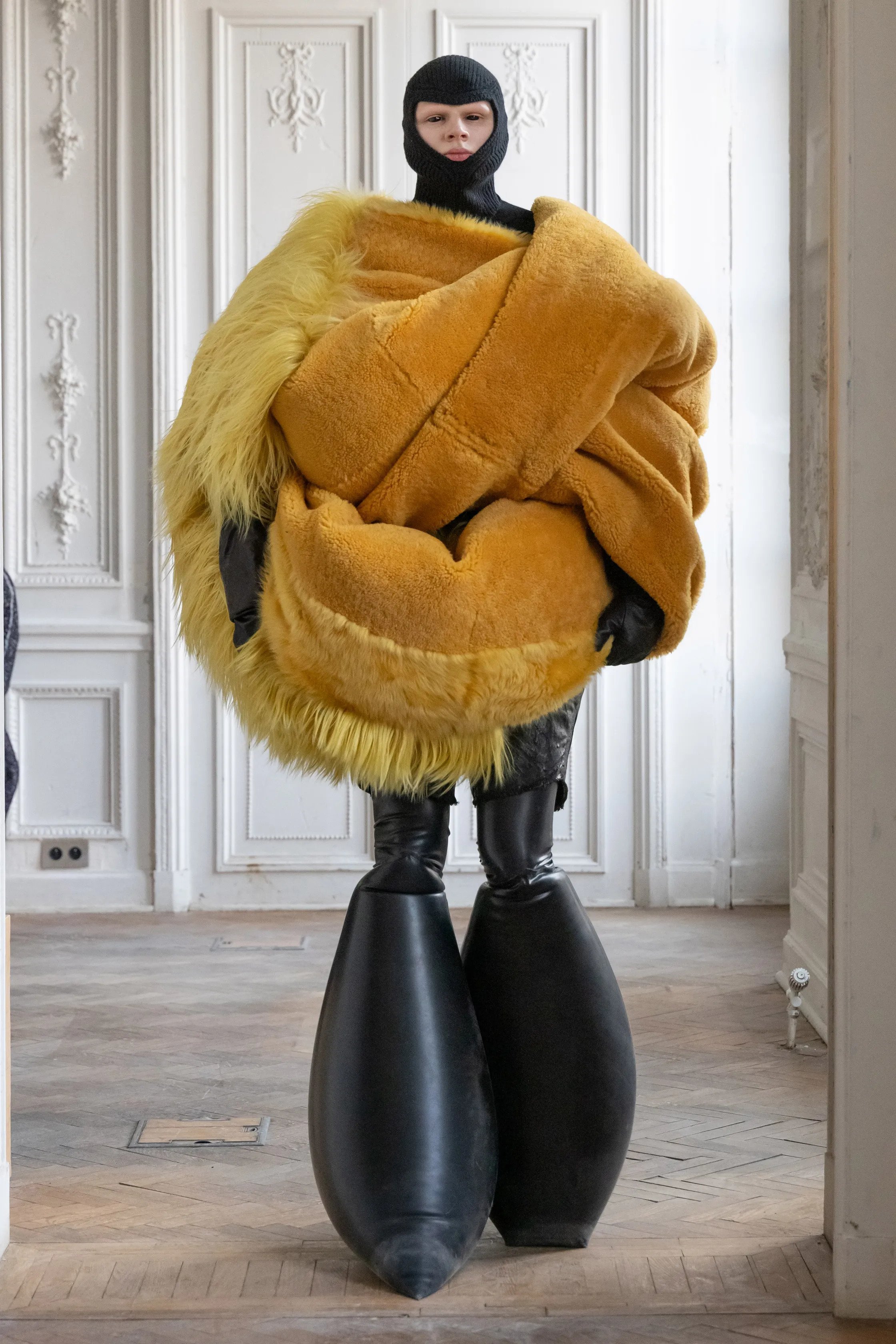 Paris Fashion Week: sfumature di rosa Paris Fashion Week: sfumature di rosa
