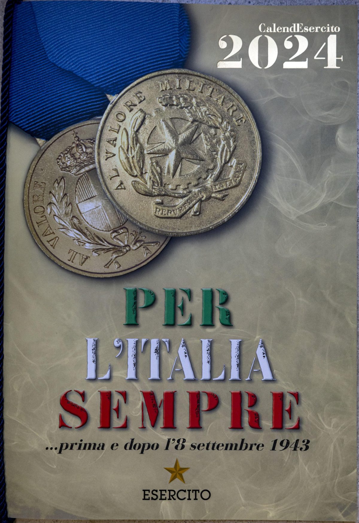 Galleria foto 'Il calendario dell’Esercito il 2024 inizia con le polemiche – Le foto' - foto 4