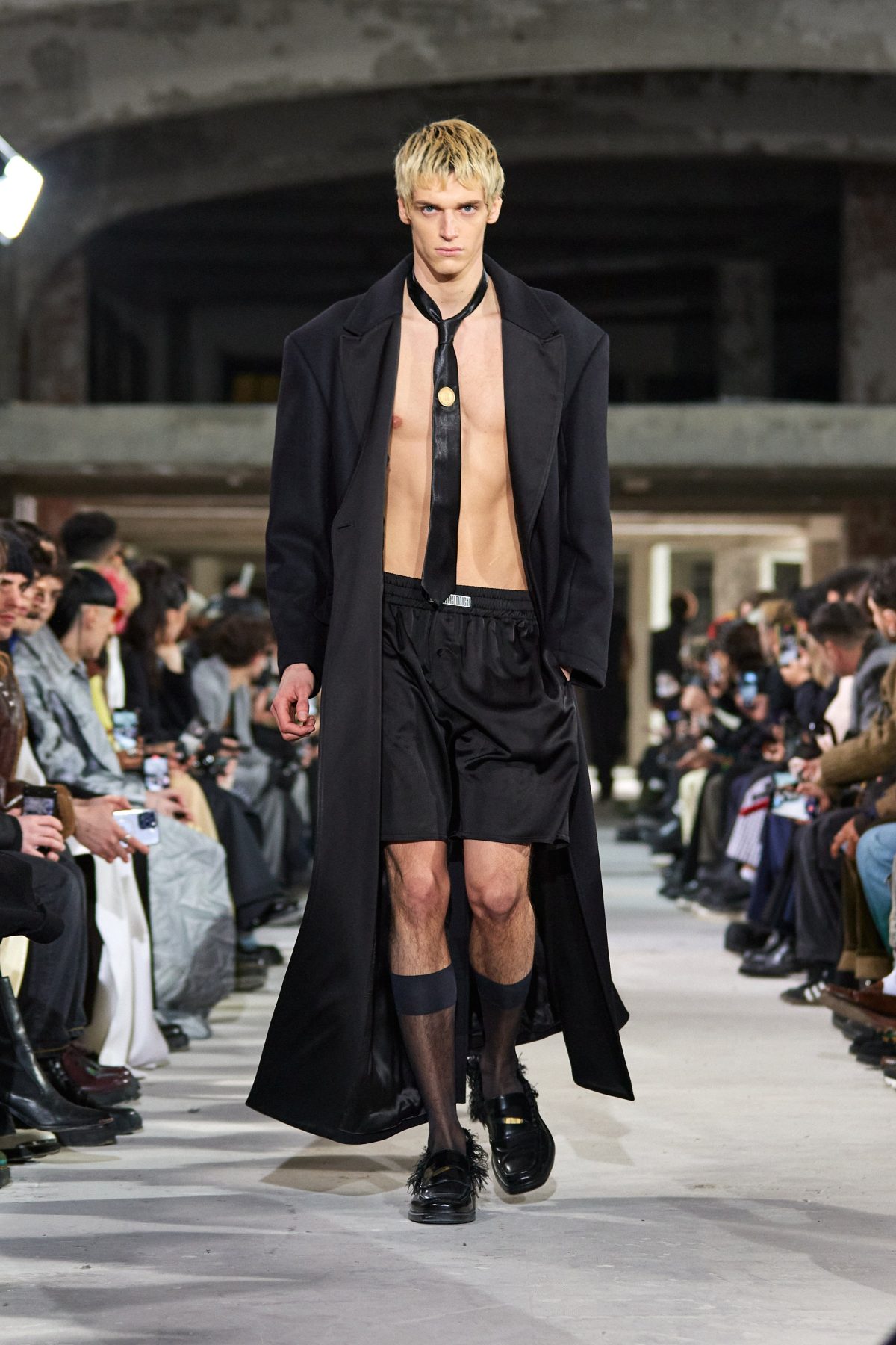 Galleria foto 'Paris Fashion Week: il lato eclettico del menswear' - foto 6