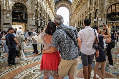 Milano, record di turisti e di inflazione per una città sempre più per ricchi