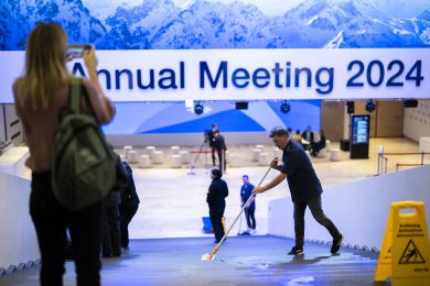 A Davos va in scena il ritrovo del mondo antico non al passo con i tempi