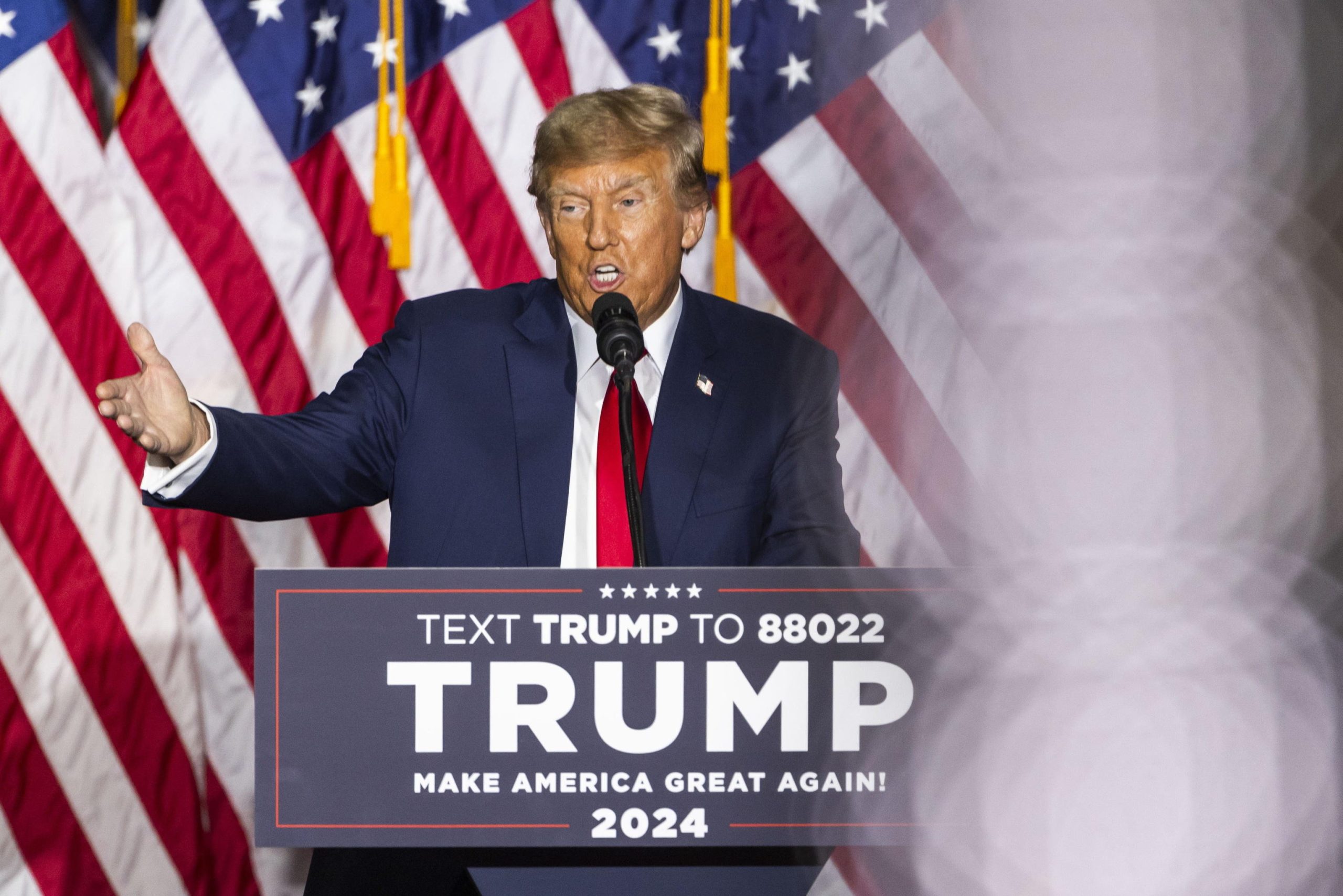 Trump trionfa al caucus dell’Iowa. Come previsto