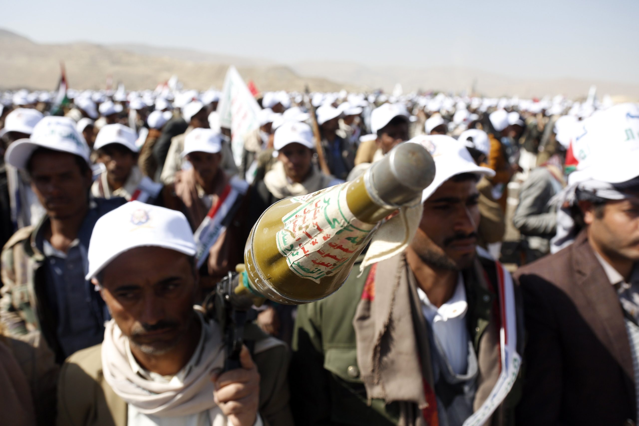 Che cosa vogliono gli Houthi che stanno tenendo in scacco il mondo