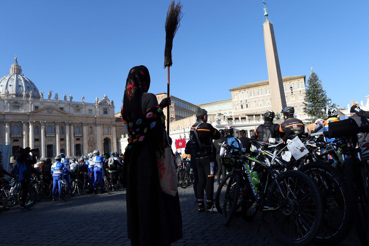 Galleria foto 'Arriva la Befana: le origini della festa' - foto 3
