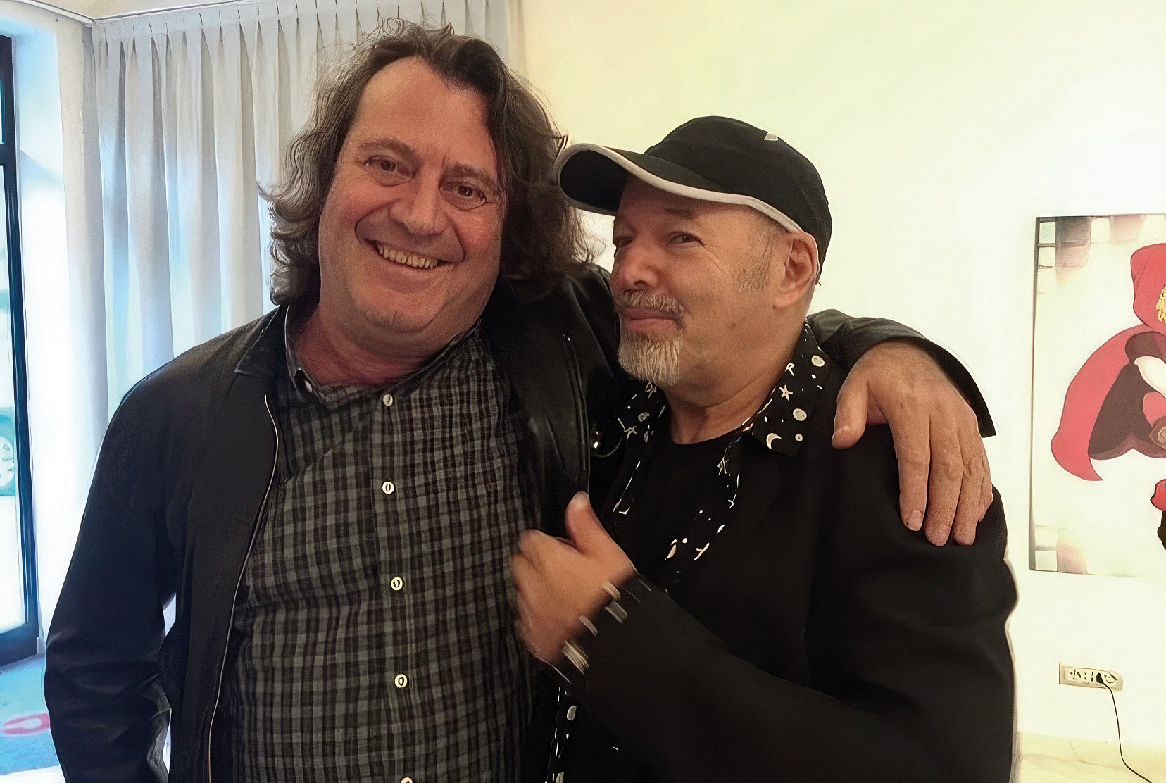 Stefano Senardi: «La mia vita spericolata tra le Rockstar»