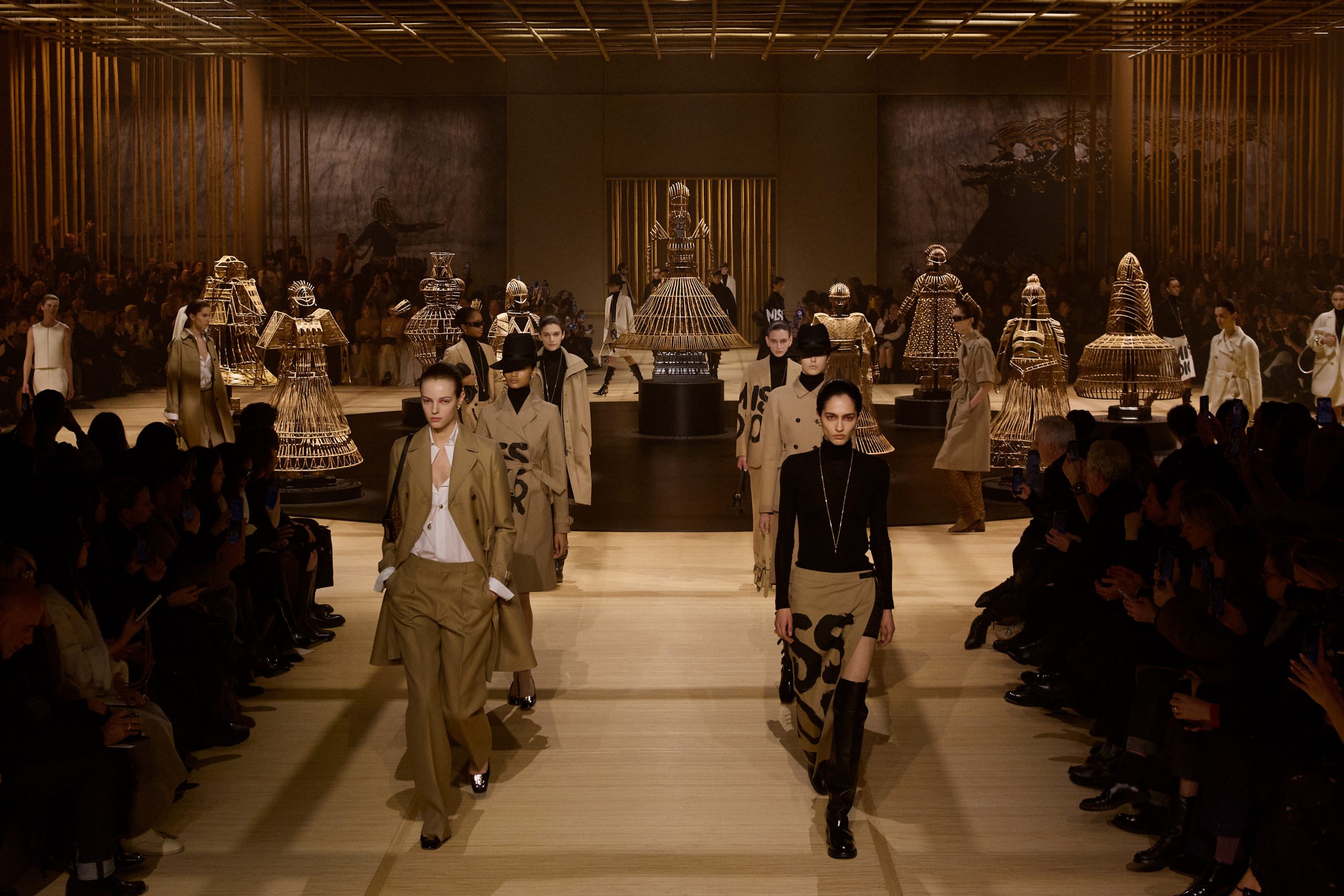 Paris Fashion Week: Chiuri celebra Miss Dior