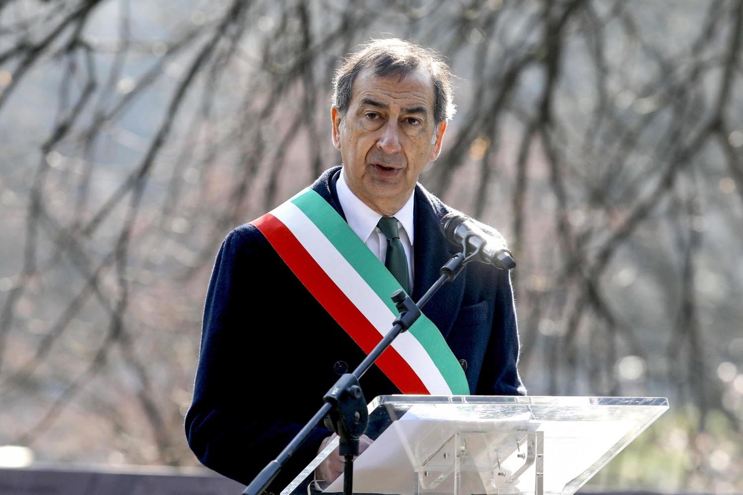 Beppe Sala, il tramonto di un aspirante leader