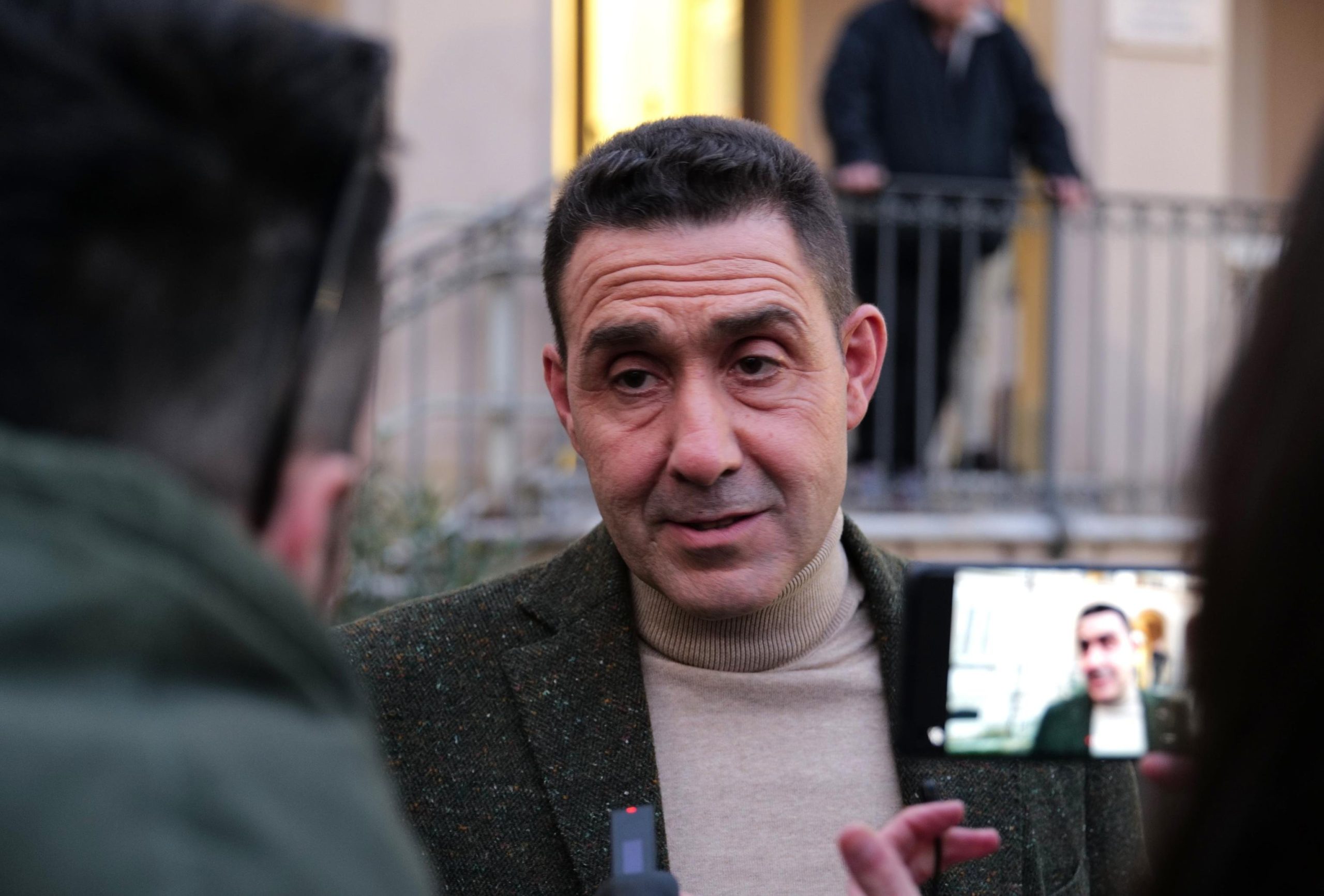 Vannacci, nemico pubblico numero 1, indagato per «istigazione all’odio razziale»