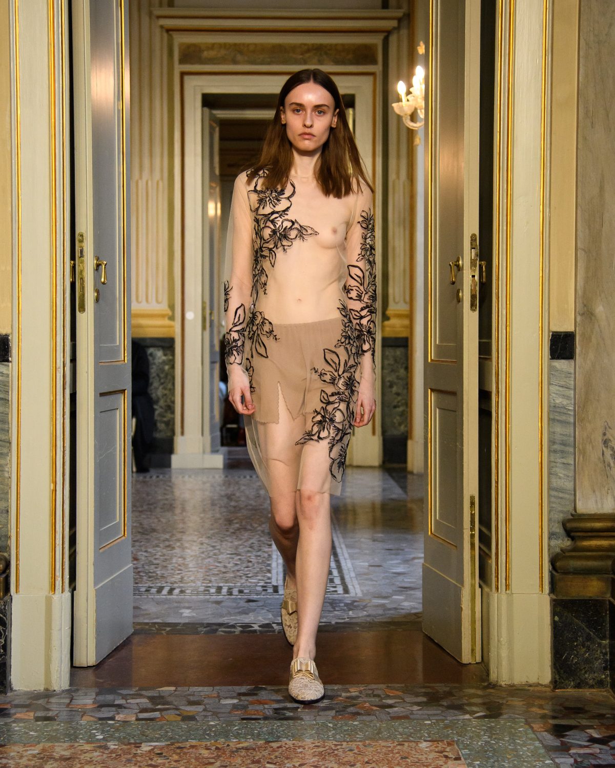 Galleria foto 'La ribellione gentile della Milano Fashion Week' - foto 21