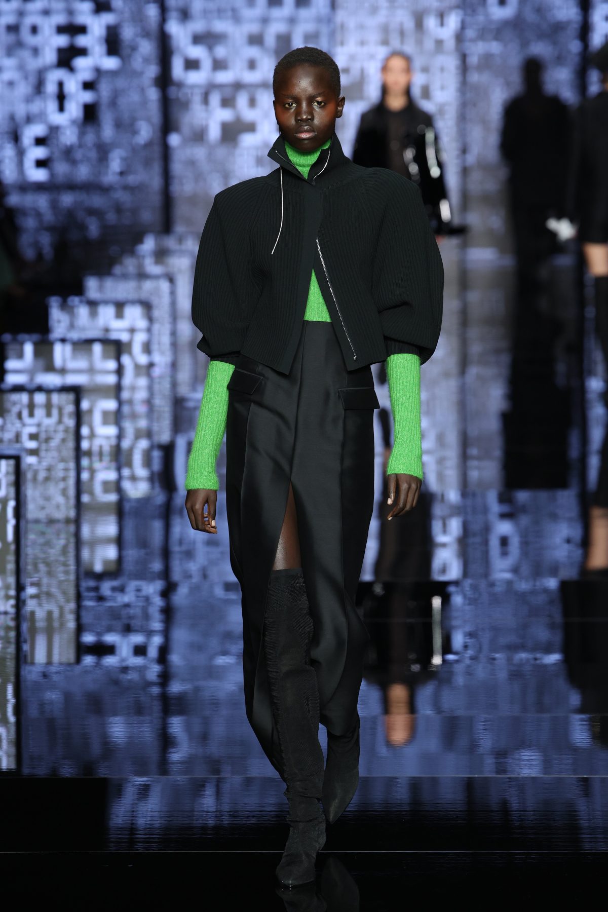 Galleria foto 'Il minimalismo della Milano Fashion Week' - foto 7