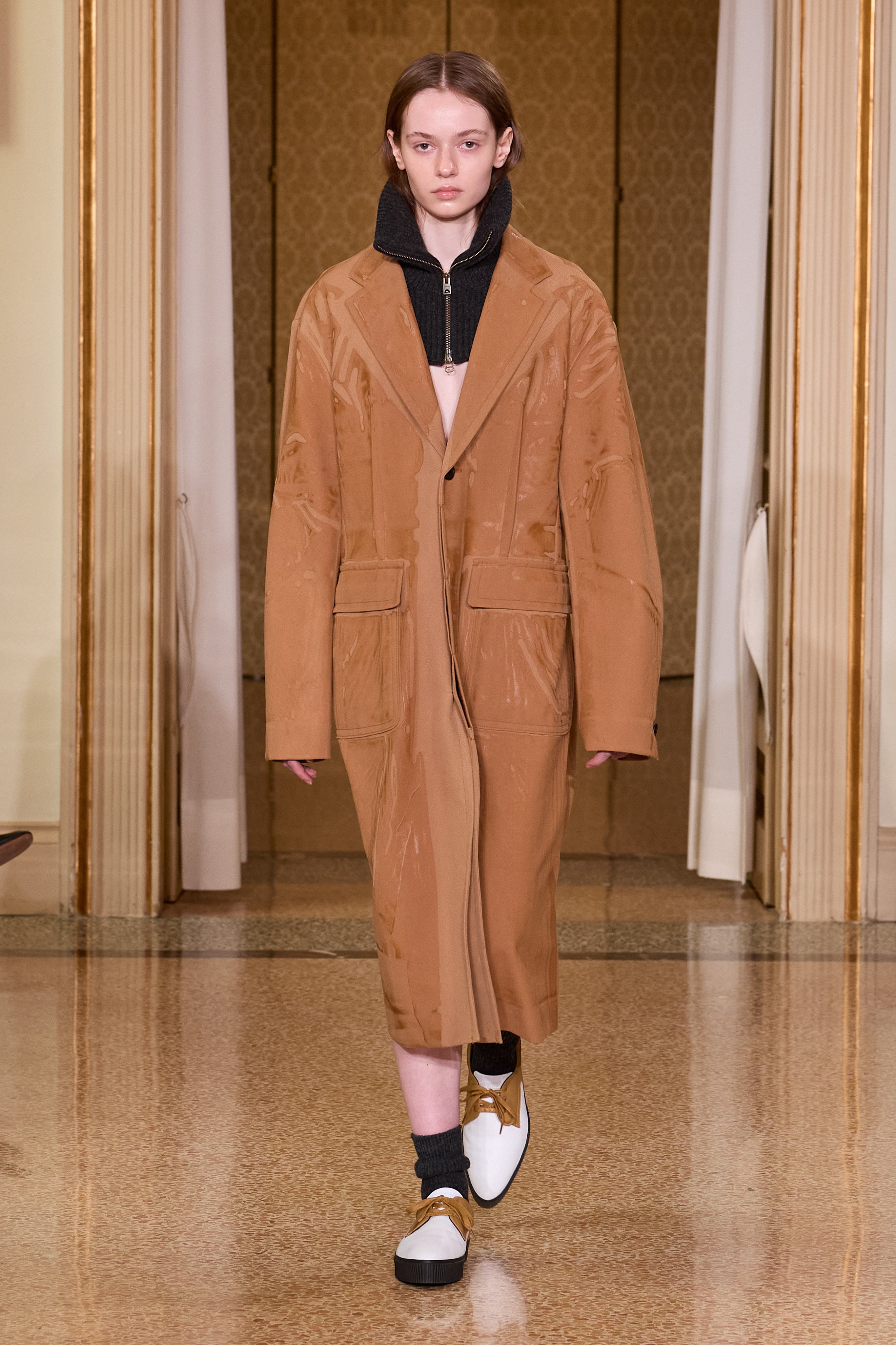 Colori inaspettati, nuove silhouette e molto altro alla Milano Fashion Week