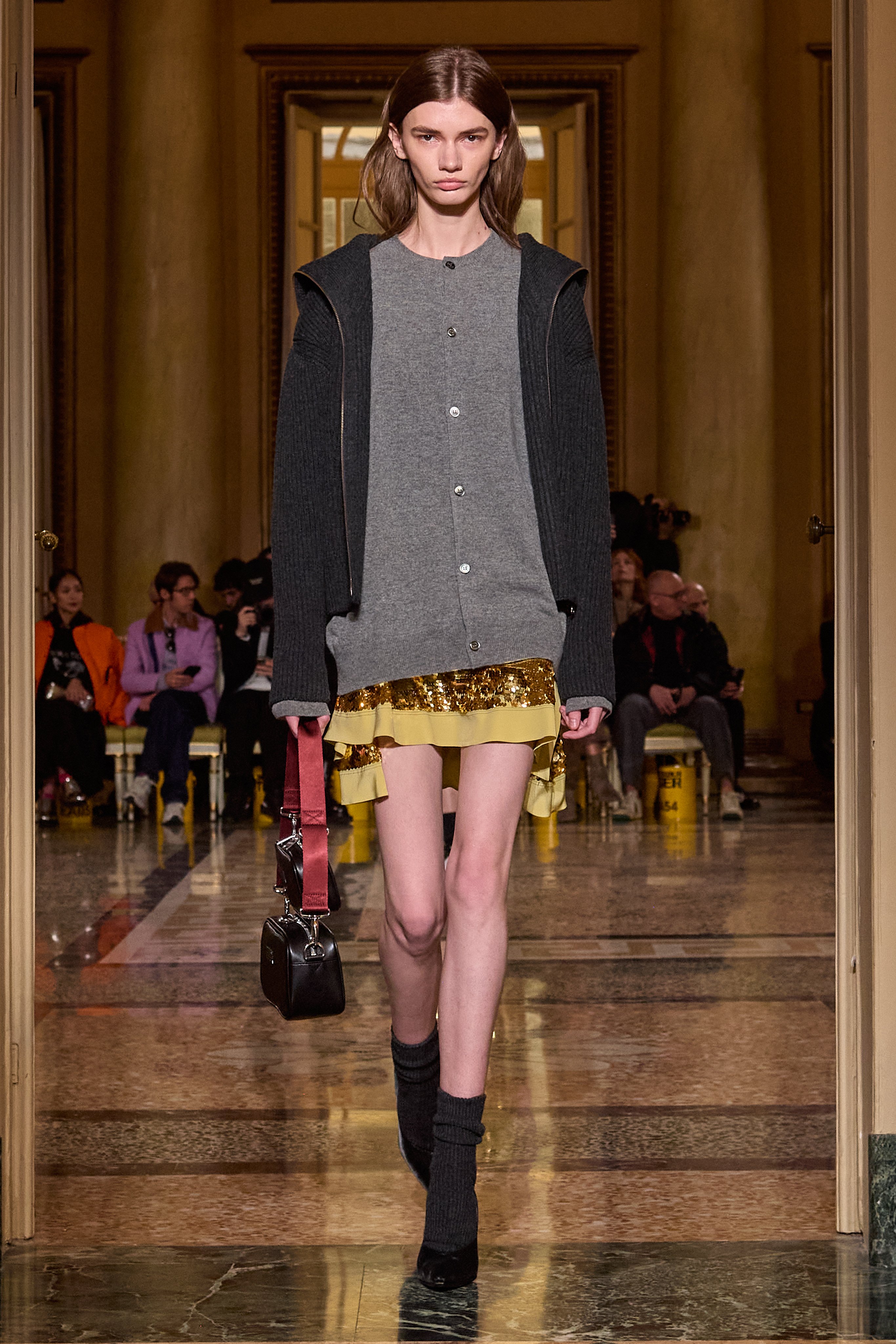 Colori inaspettati, nuove silhouette e molto altro alla Milano Fashion Week