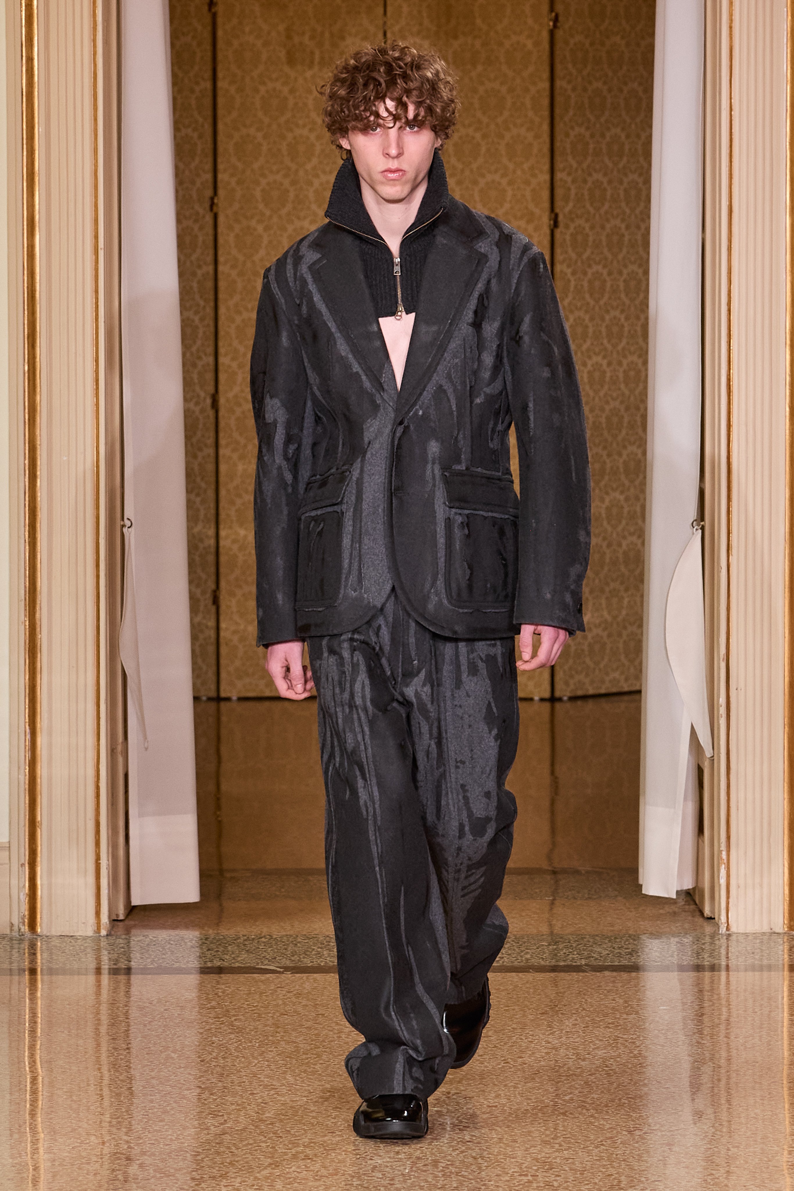 Colori inaspettati, nuove silhouette e molto altro alla Milano Fashion Week