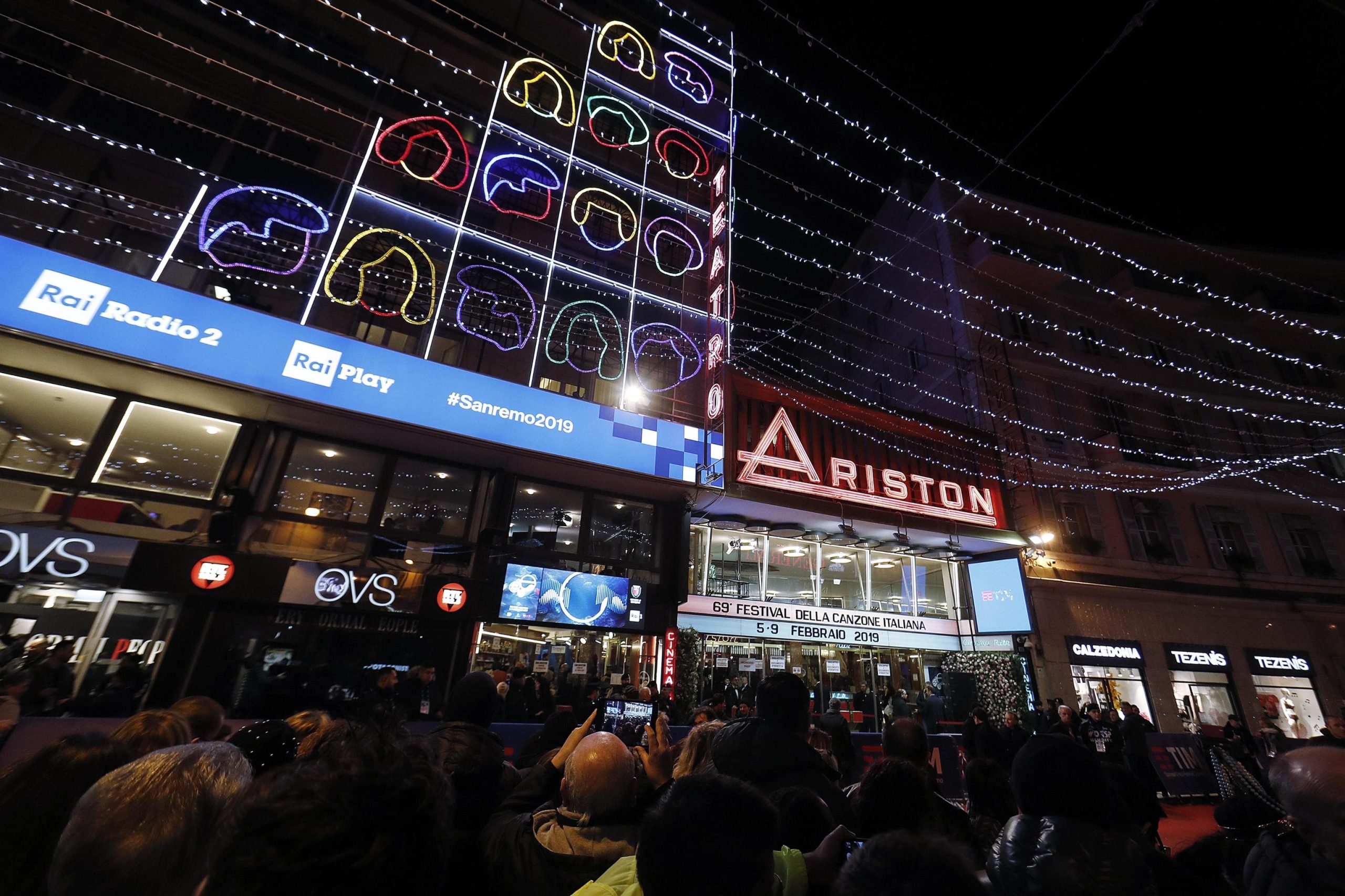 Sanremo – Enzo Mazza (FIMI): «Ariston ingestibile, città disorganizzata…»