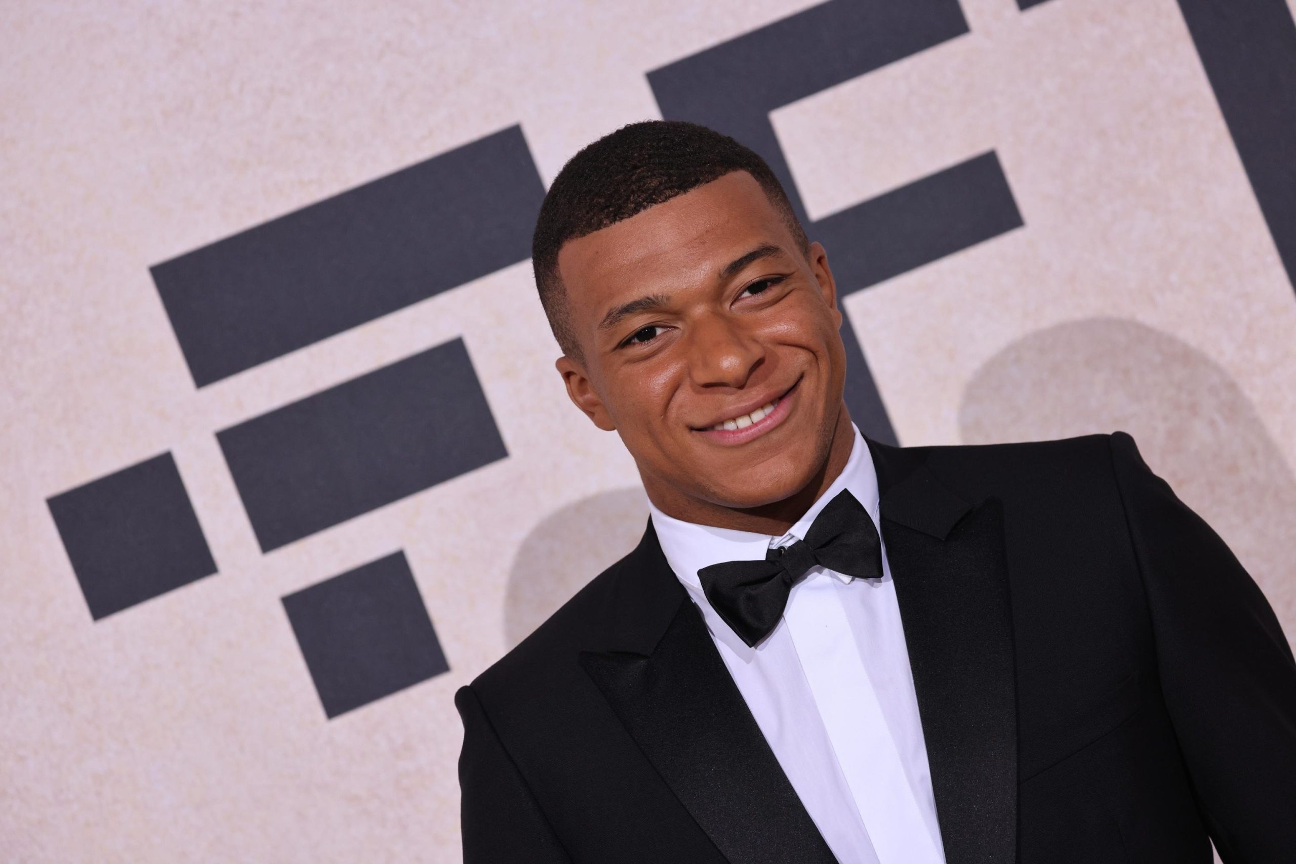 Addio al Psg; Mbappé il prossimo anno sarà al Real Madrid