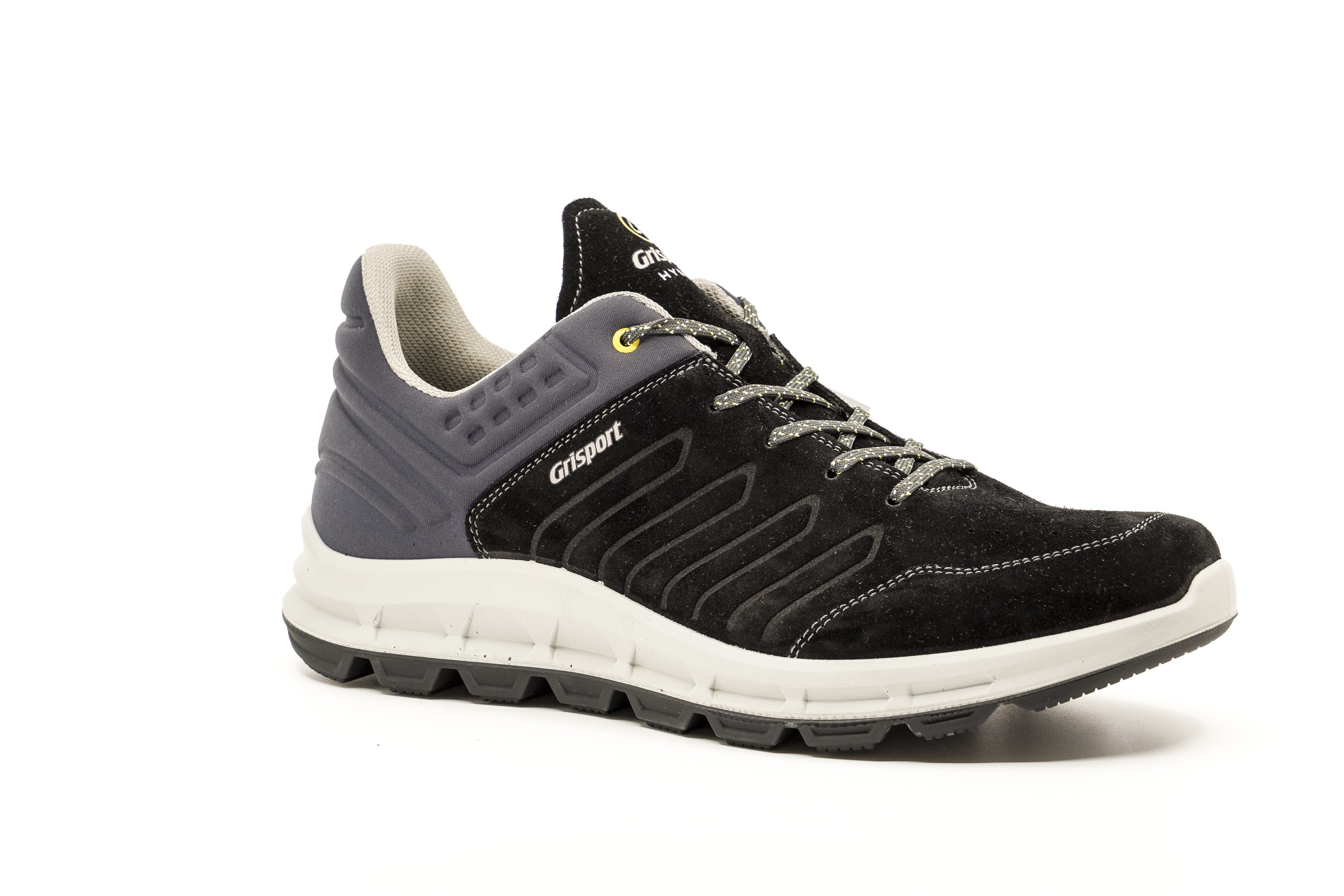 Grisport lancia la nuova sneaker “ibrida” Grisport lancia la nuova sneaker “ibrida”