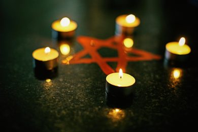 Il mondo oscuro e pericoloso delle sette sataniche in Italia