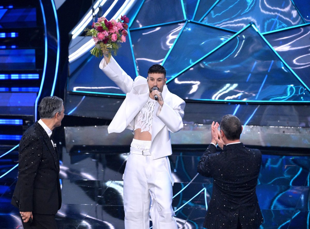 Galleria foto 'Tutti i look di Sanremo 2024' - foto 43