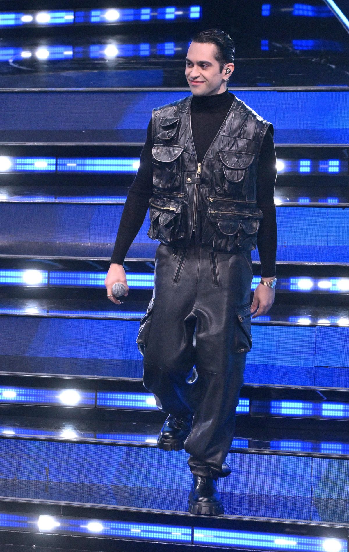 Galleria foto 'Tutti i look di Sanremo 2024' - foto 33