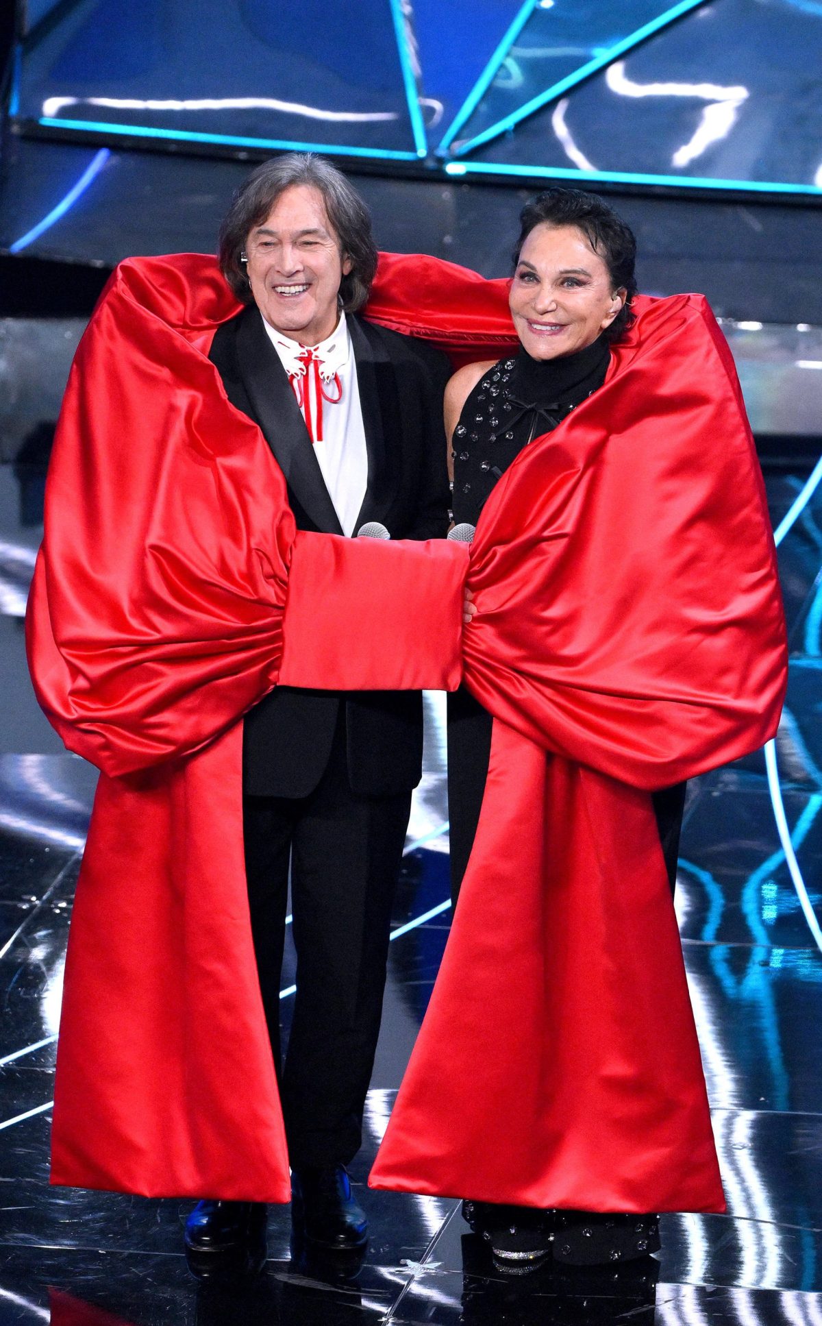 Galleria foto 'Tutti i look di Sanremo 2024' - foto 24