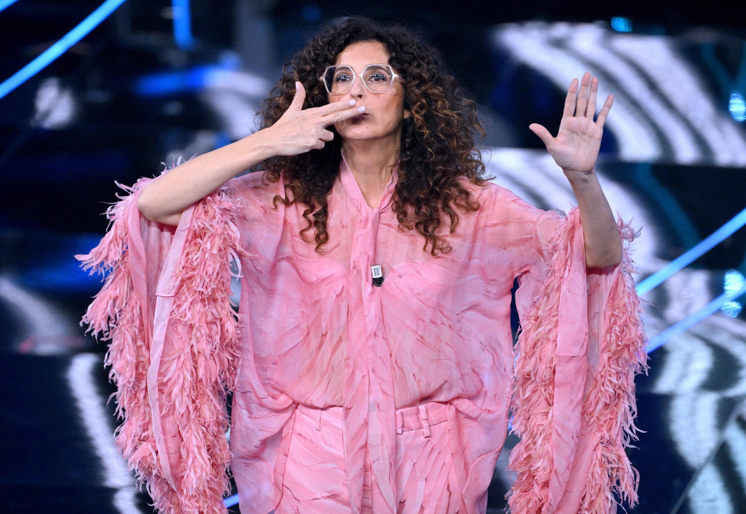 Teresa «la ladra» si prende Sanremo