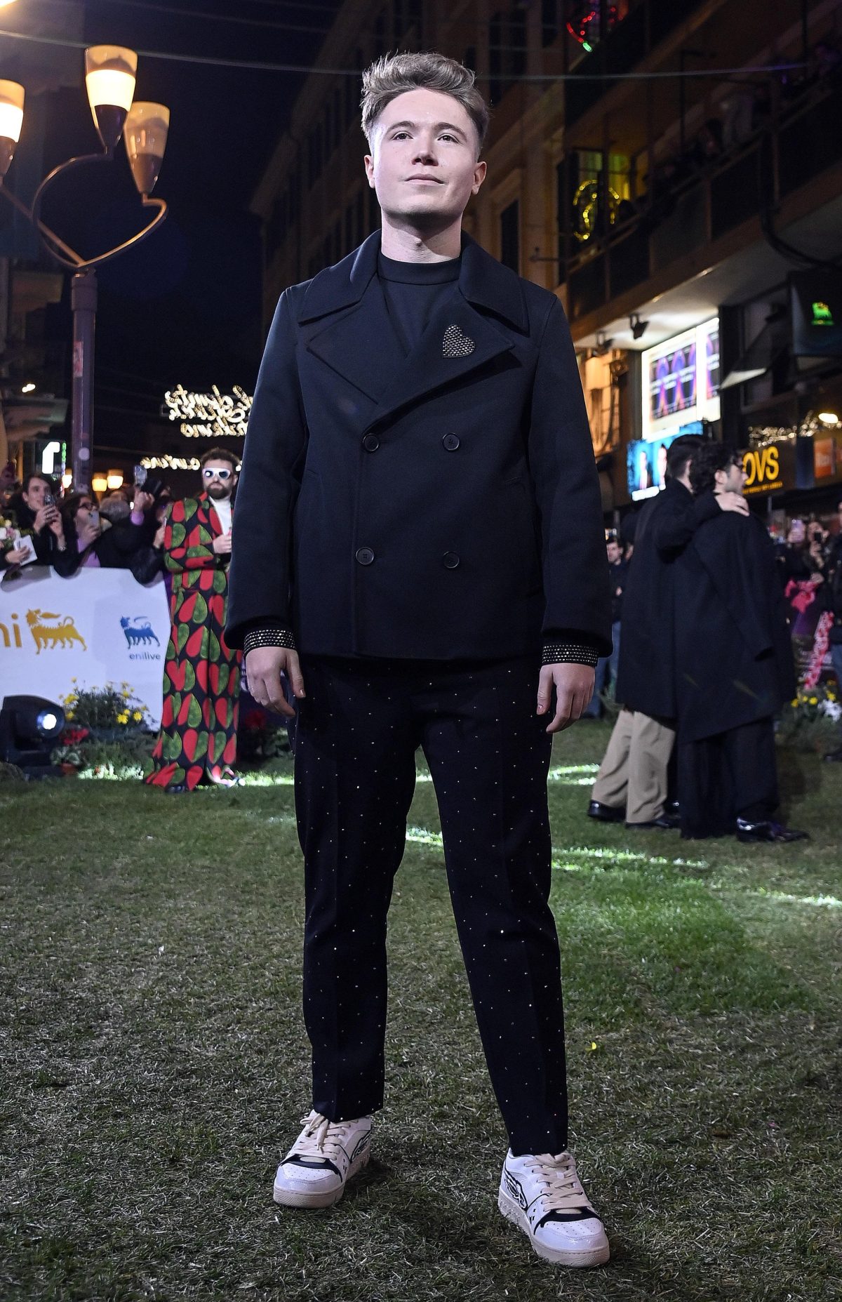 Galleria foto 'I primi look di Sanremo 2024 sfoggiati sul Green Carpet' - foto 11