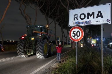 La protesta dei trattori arriva a Roma