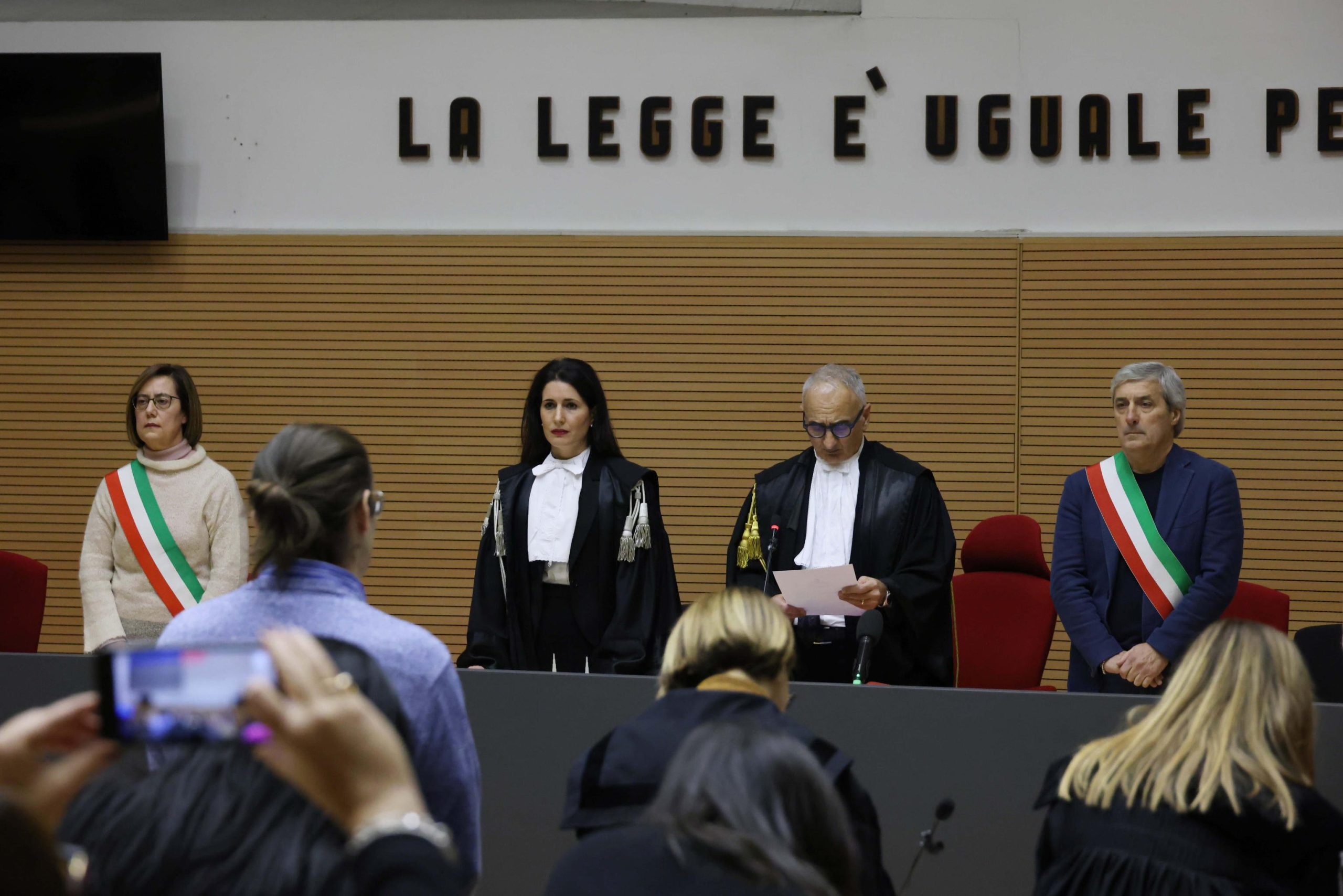 «Io, infermiere della Croce Rossa, trasferito a fare il cancelliere in  tribunale»